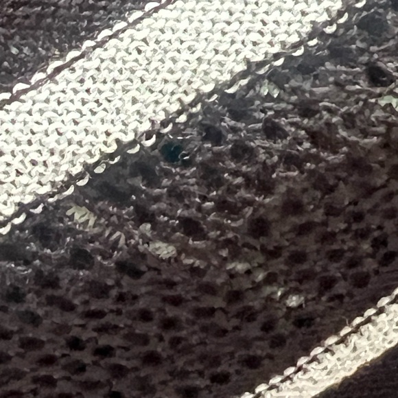 Calvin Klein NWT Knit Ruana Wrap Shawl Soft Sleek Lightweight - Picture 10 of 13